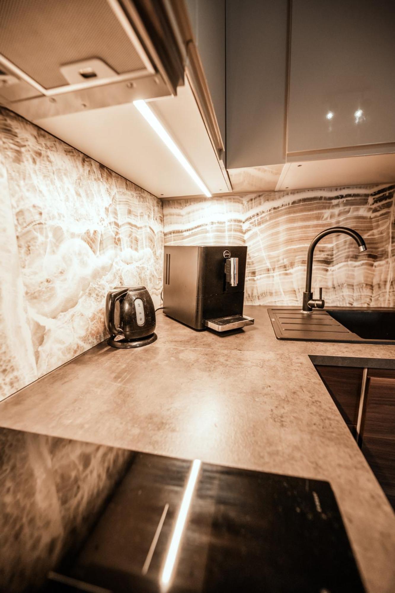 Cabin Guesthouse With Free Parking Пярну Екстериор снимка